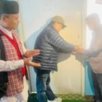 सुप अन्तर्गतका समितीहरूद्वारा संयुक्तरुपमा मेलम्ची खानेपानी कार्यालयमा ताला