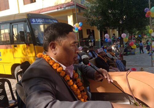 काेही पनी शिक्षाबाट बञ्चित हुनुपर्ने छैन : नगर प्रमुख तामाङ